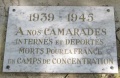 Bergerac, détail plaque sur stèle.jpg