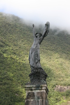 Statue de la Victoire à Hell-Bourg, dans les Hauts de la Réunion (Photo Thierry Caro)